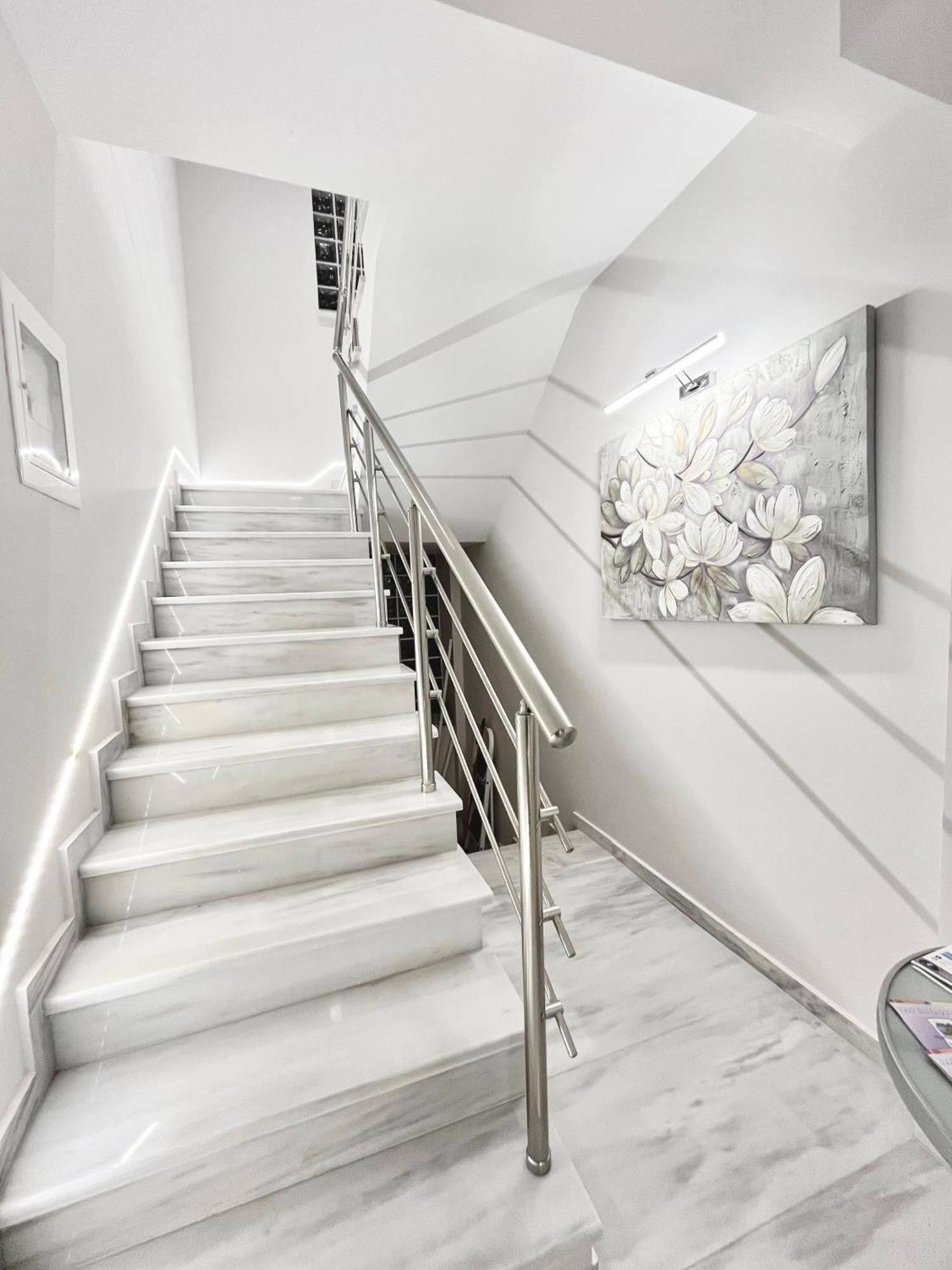 Blueline Apartment 3 Loutráki Dış mekan fotoğraf